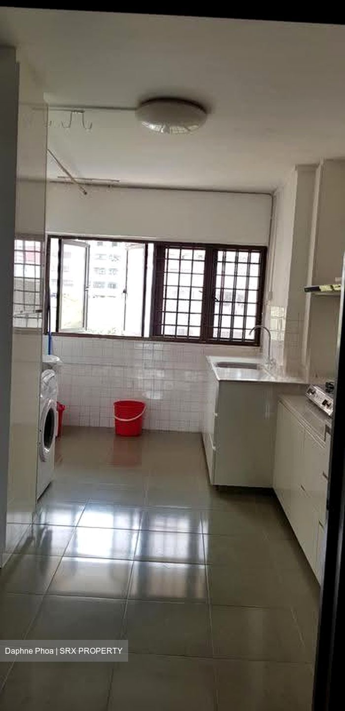 Blk 213 Bedok Town Centre (Bedok), HDB 3 Rooms #617158441